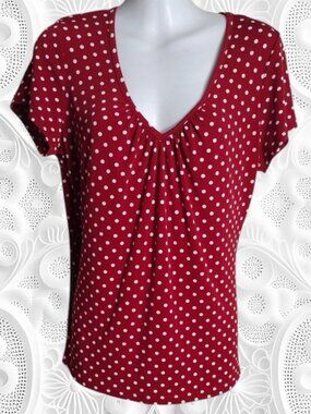 California Grown Red Polka Dot V-Neck Short Sleeve Top Size Large